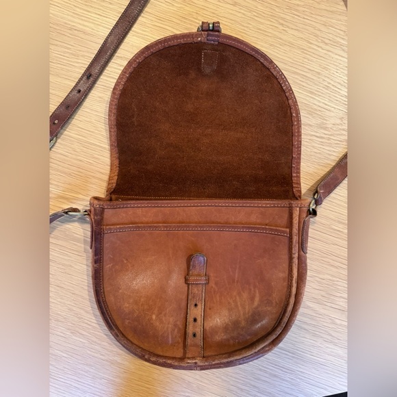 COACH Vintage 1980s Made in USA NYC Leather Saddle Bag Creed 6642 - Picture 7 of 10